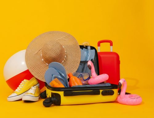 Accesorios imprescindibles para viajeros frecuentes: eficiencia y comodidad en cabina